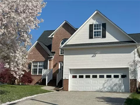4535 Peter Pfaff Dr, Pfafftown, NC 27040