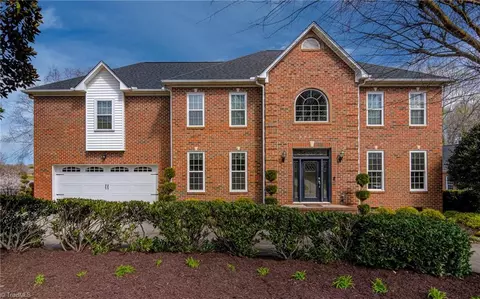 7098 Falcon Way, Trinity, NC 27370