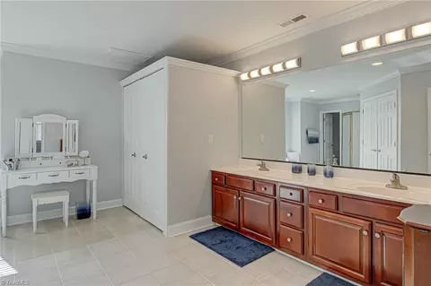 Bath - 7098 Falcon Way, Trinity, NC 27370 photo 2 of 5
