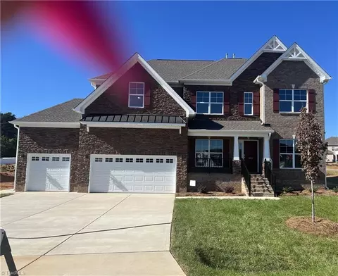 1099 Hollow Creek Ln #10, Kernersville, NC 27284