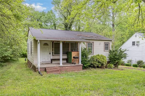 1907 Ashland Dr, Burlington, NC 27217