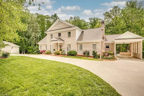 251 Birchwood Ln, Mocksville, NC 27028