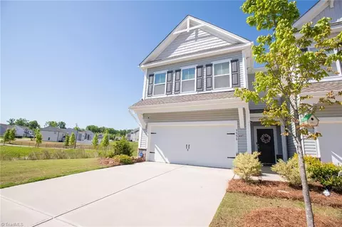 3556 Gardner Parson Pt, High Point, NC 27260