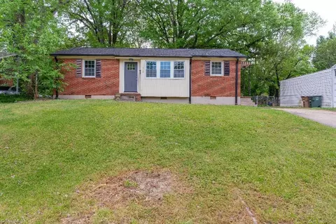 112 Revere Dr, Greensboro, NC 27407