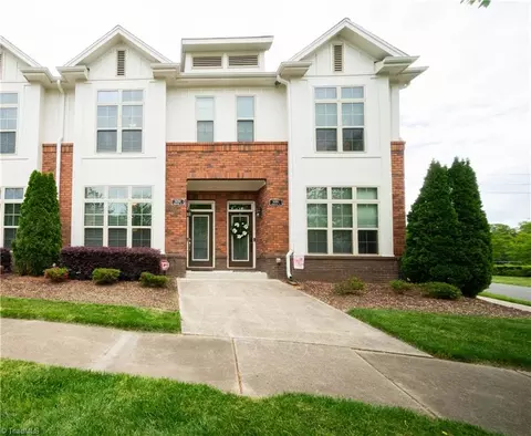 14264 Baudelaire Ct, Davidson, NC 28036