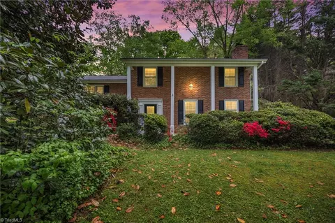 2171 Sallies Ln, Winston Salem, NC 27106