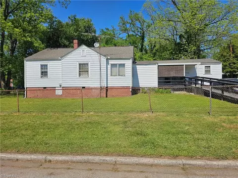 526 Marsh St W, Salisbury, NC 28144