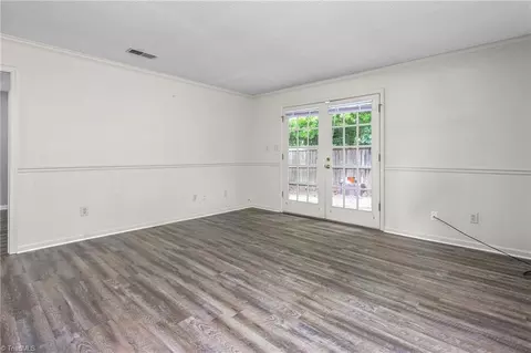Living - 453 James Ct, High Point, NC 27265 photo 1 of 1