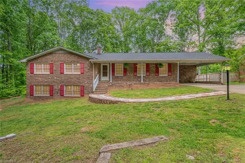 1116 Cranbrook Way, Asheboro, NC 27205