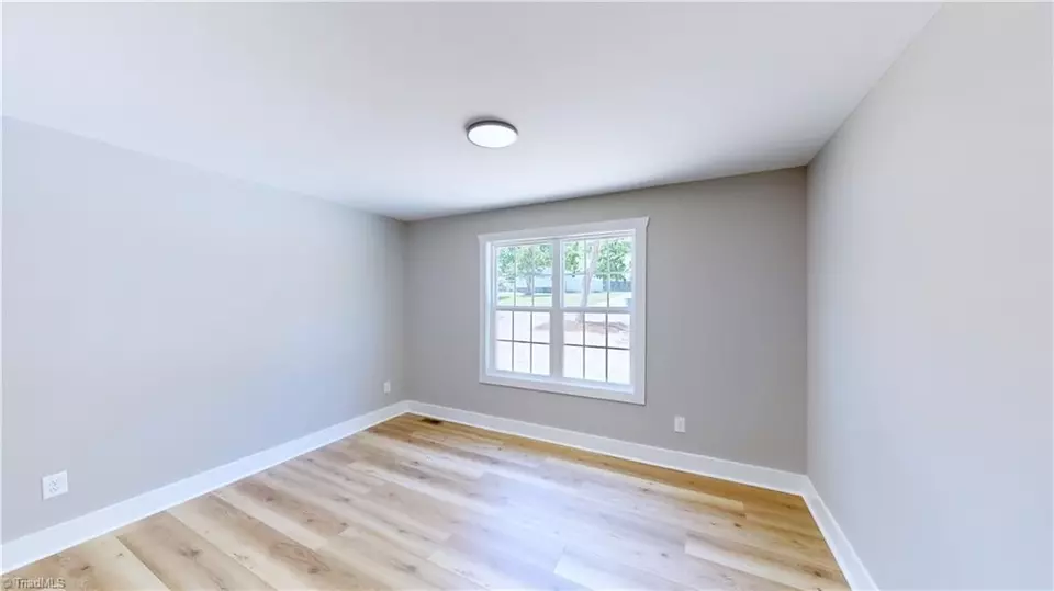 Other - 8 Clover Ln, Thomasville, NC 27360 photo 12 of 19