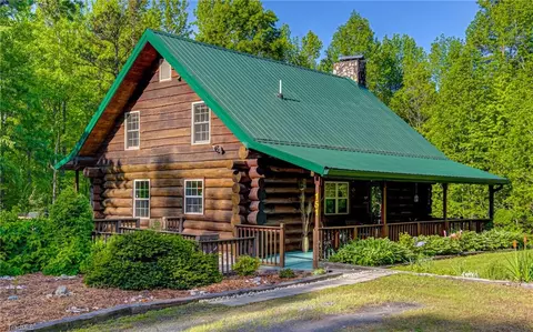 151 Outatha Way, Advance, NC 27006