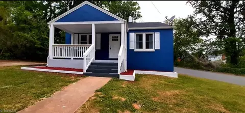 402 Pennsylvania Ave, Reidsville, NC 27320