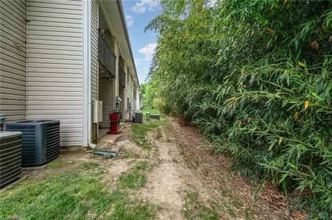 Exterior - 812 English Ct, Trinity, NC 27370 photo 8 of 8