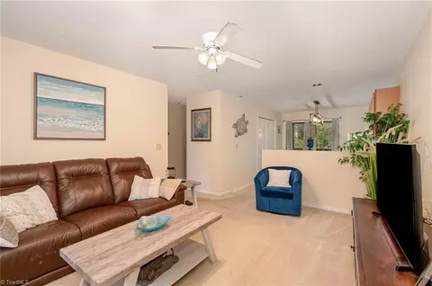 Living - 812 English Ct, Trinity, NC 27370 photo 1 of 2