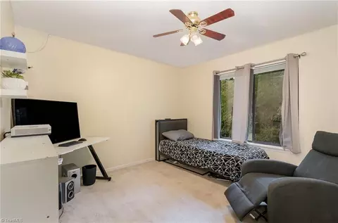 Bedroom - 812 English Ct, Trinity, NC 27370 photo 4 of 5