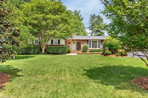 1306 Knightwood Dr, Greensboro, NC 27410