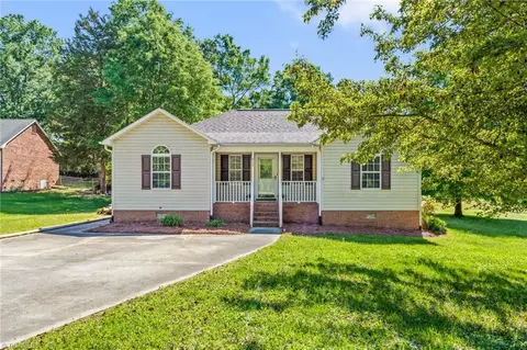 312 Old Camp Rd, Denton, NC 27239