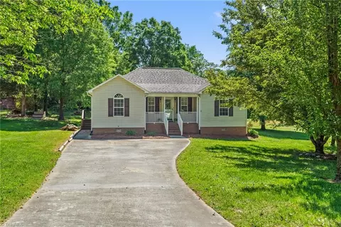Exterior - 312 Old Camp Rd, Denton, NC 27239 photo 3 of 7