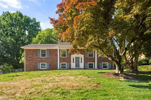 2880 Northbridge Rd, Winston Salem, NC 27103
