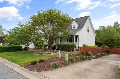1872 Denise Ln, Winston Salem, NC 27127