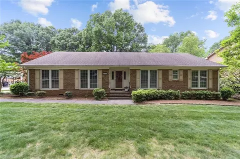 3609 Plympton Pl, Greensboro, NC 27410