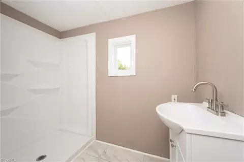 8036 Hampton Rd, Clemmons, NC 27012 photo 12