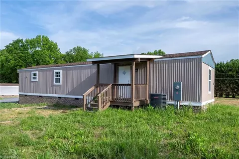 8036 Hampton Rd, Clemmons, NC 27012 photo 14