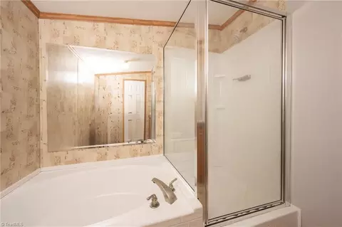 8038 Hampton Rd, Clemmons, NC 27012 photo 11