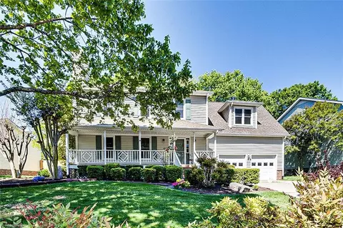 3225 Derby Cir, High Point, NC 27265