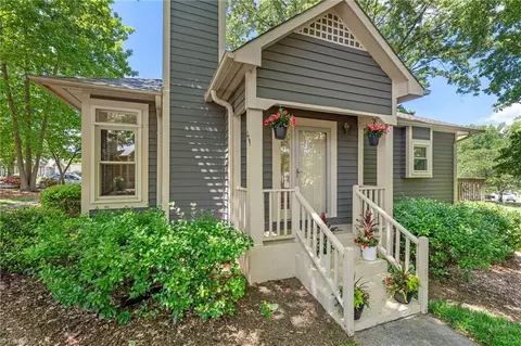 209 Tabor View Ln, Winston Salem, NC 27106