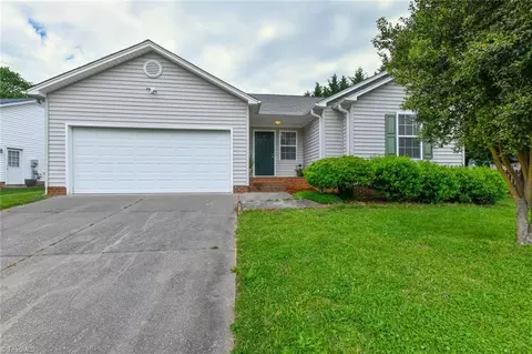 306 Bost St, Kernersville, NC 27284