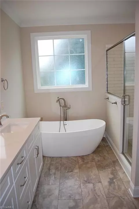 1222 Heatherbrook Dr, High Point, NC 27265 photo 18