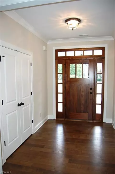 1222 Heatherbrook Dr, High Point, NC 27265 photo 6