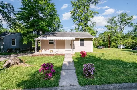 1307 Elmer St, Greensboro, NC 27405