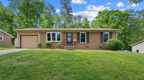 2502 Denver Dr, Greensboro, NC 27406