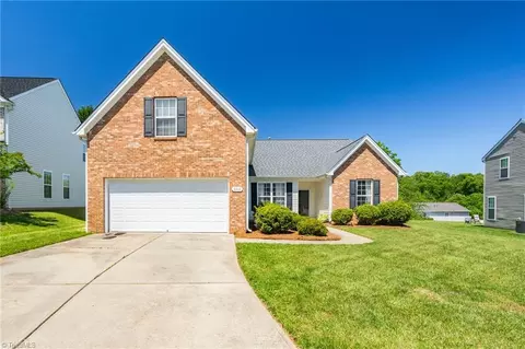 6516 Overland Park Dr, Greensboro, NC 27410