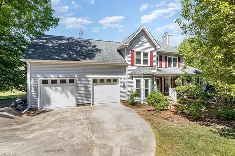 6200 Rustic Wood Ln, Pleasant Garden, NC 27313