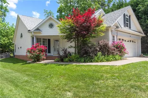 120 Jefferson Forest Ct, Winston Salem, NC 27106