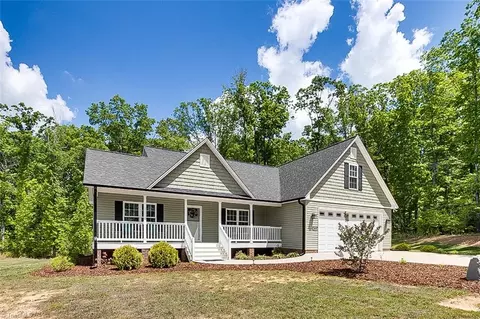 1805 Ashbrook View Ln, Asheboro, NC 27205