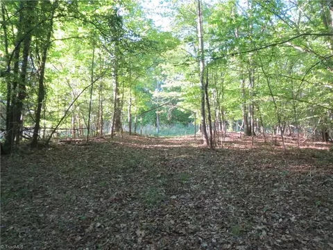 0001 Marion Rd, Elkin, NC 28621