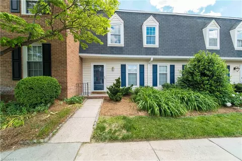 3920 Valley Ct #B, Winston Salem, NC 27106