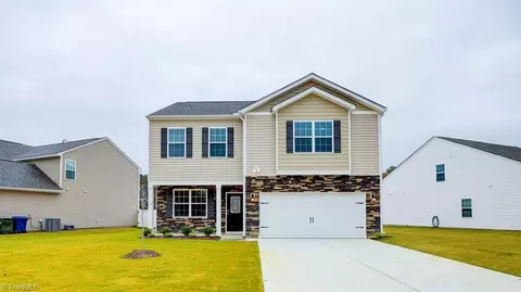 4606 Reedy Creek Farm Cir, Greensboro, NC 27405