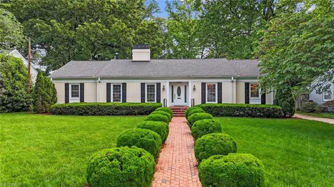 2302 Elm St N, Greensboro, NC 27408