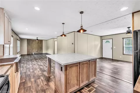 6804 Country Loop Rd, Bennett, NC 27208 photo 9