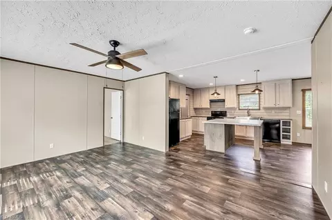 6804 Country Loop Rd, Bennett, NC 27208 photo 6