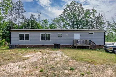 6804 Country Loop Rd, Bennett, NC 27208 photo 24