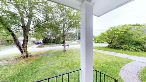 Exterior - 1606 Grantham Dr, High Point, NC 27265 photo 3 of 5