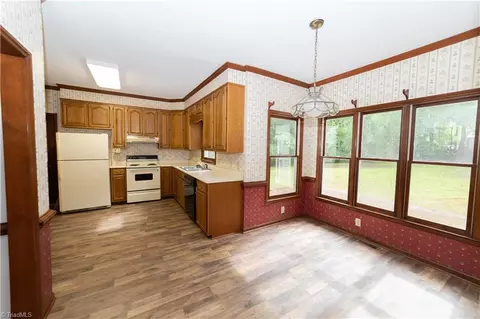 Kitchen - 4720 Oakview Dr, Trinity, NC 27370 photo 1 of 2