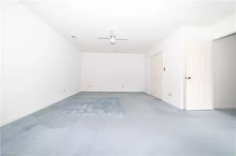 Bedroom - 4720 Oakview Dr, Trinity, NC 27370 photo 6 of 7