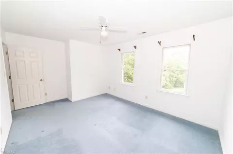 Bedroom - 4720 Oakview Dr, Trinity, NC 27370 photo 3 of 7